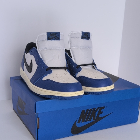 Air Jordan 1 Low Game Royal - Picture 6 of 16